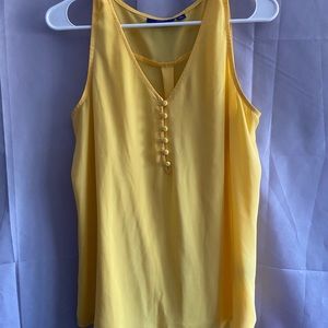 Apt. 9 Button-Front Tank Women’s Medium